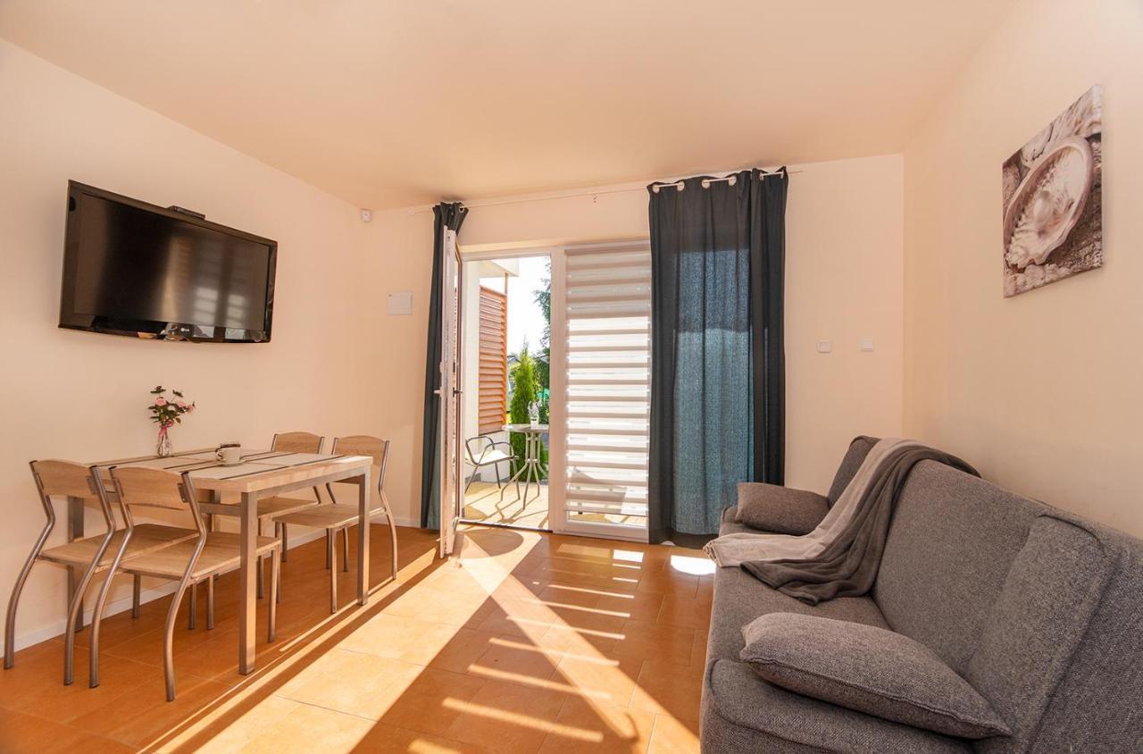 Villa Oasis Gąski Exterior foto